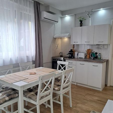 Jazmin Apartman 잘라카로쉬 외부 사진
