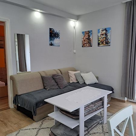 Jazmin Apartman 잘라카로쉬 외부 사진