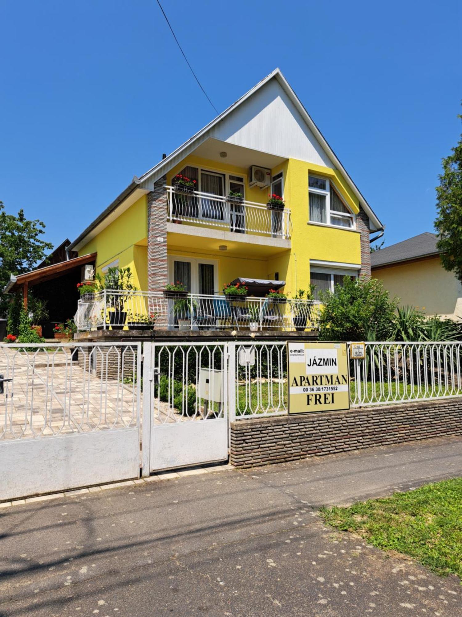 Jazmin Apartman 잘라카로쉬 외부 사진