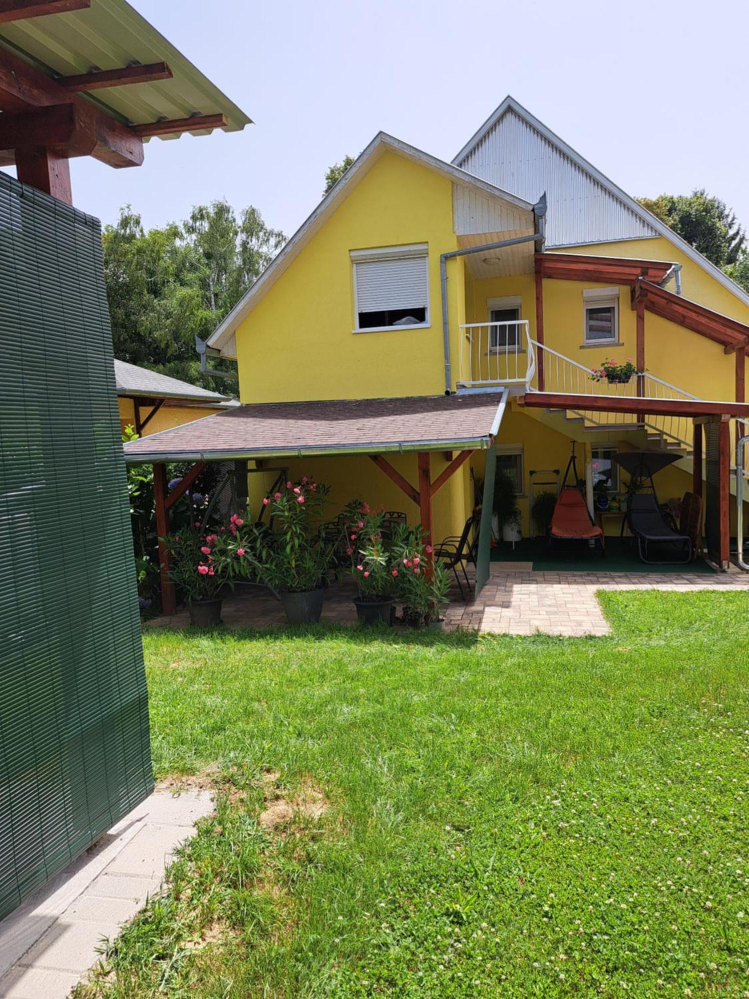 Jazmin Apartman 잘라카로쉬 외부 사진